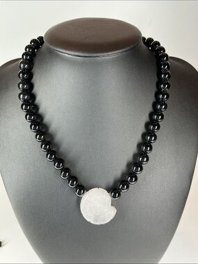16” Mayamar Black Bead Necklace with White Carved Pendant